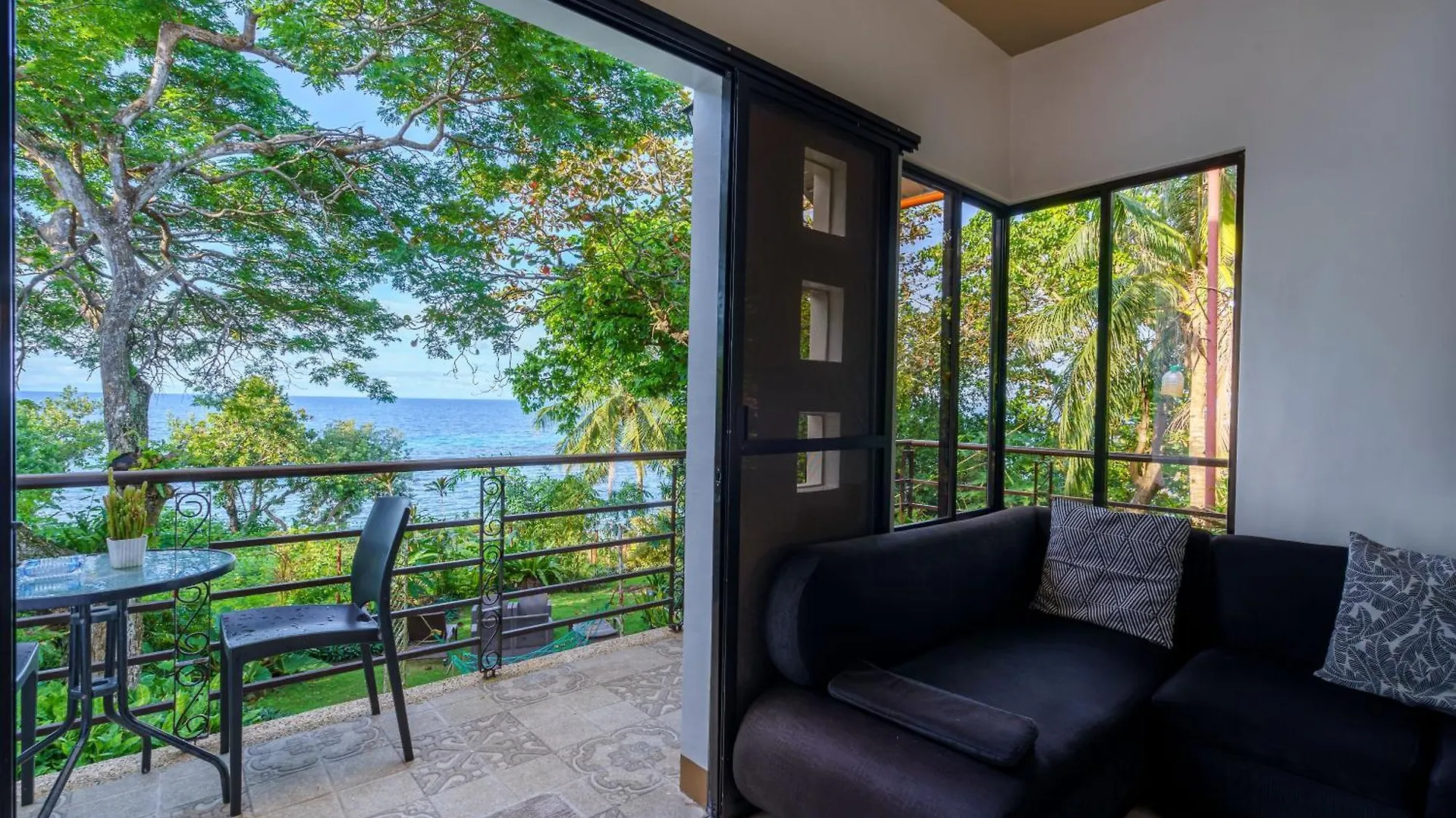Сasa de vacaciones Oceanside 2 Bedroom House, 100Mbps Wifi Panglao Filipinas