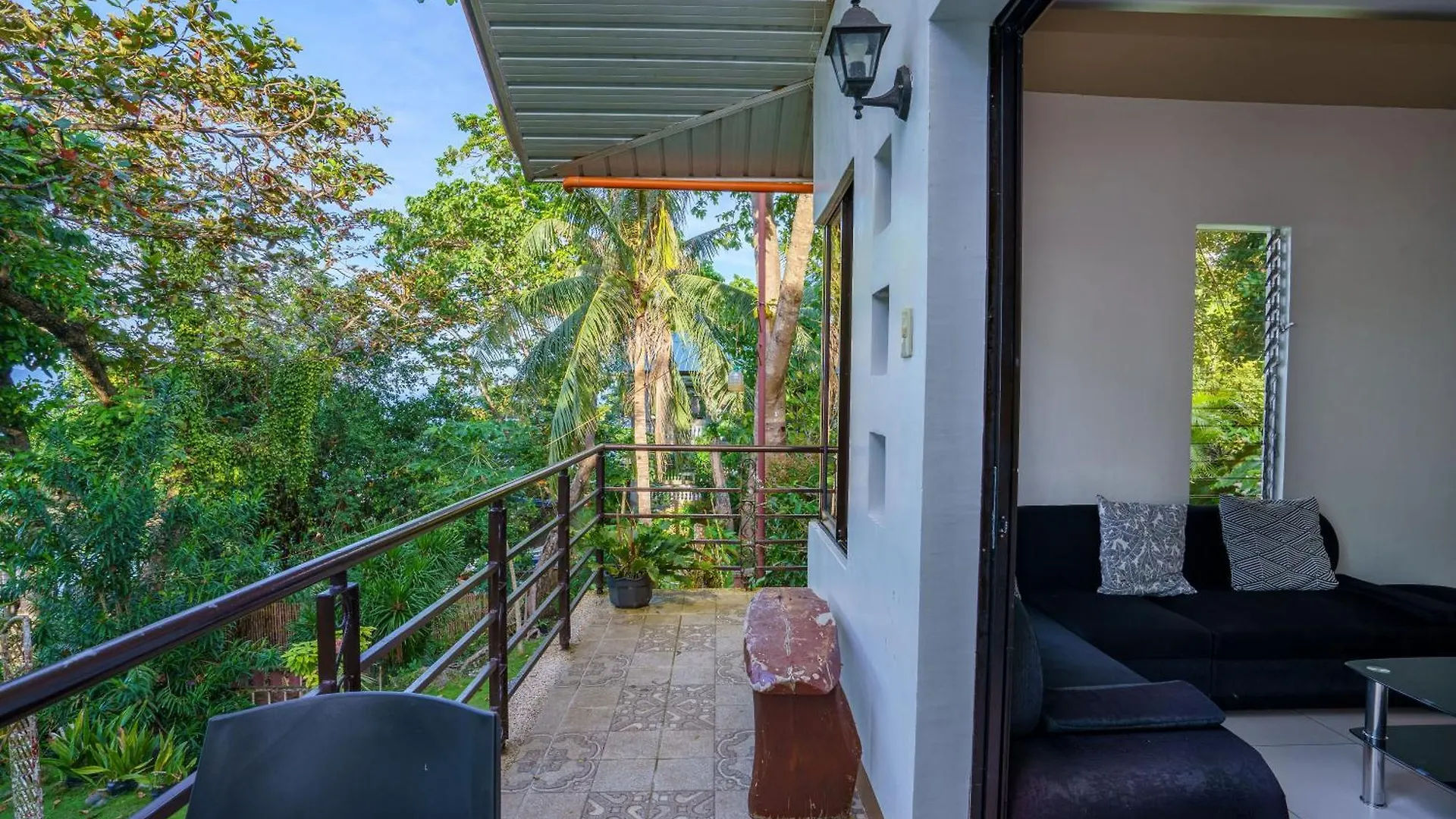 Oceanside 2 Bedroom House, 100Mbps Wifi Panglao Сasa de vacaciones