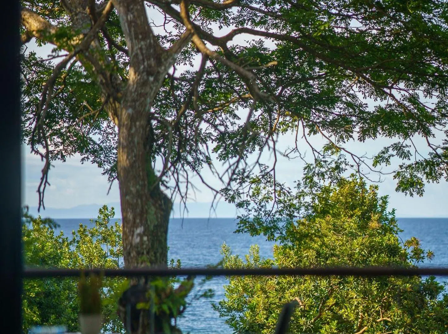 Oceanside 2 Bedroom House, 100Mbps Wifi Panglao 0*,  Filipinas